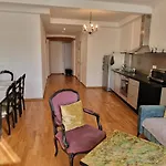 Apartment Old Town Luxury