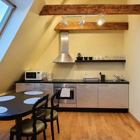 Old Town Luxury Apartamento *