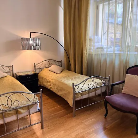 Old Town Luxury Apartamento *