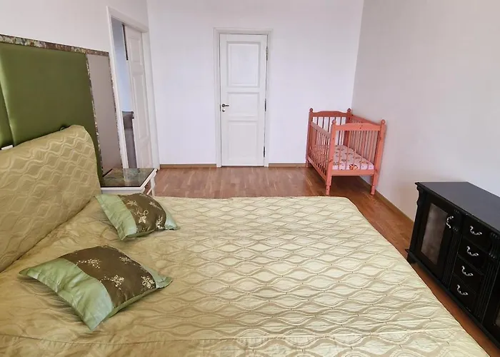 Old Town Luxury Apartment